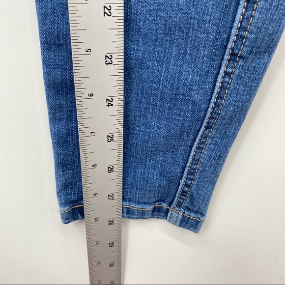 Anthropologie Level 99 Dark Wash Skinny Jeans Size 2 - Picture 7 of 7